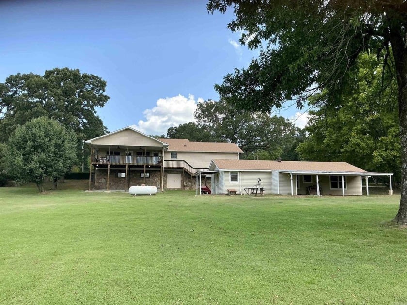 Beautiful Lakefront Country Home with Boat slip on 2.43 acres - photo 50