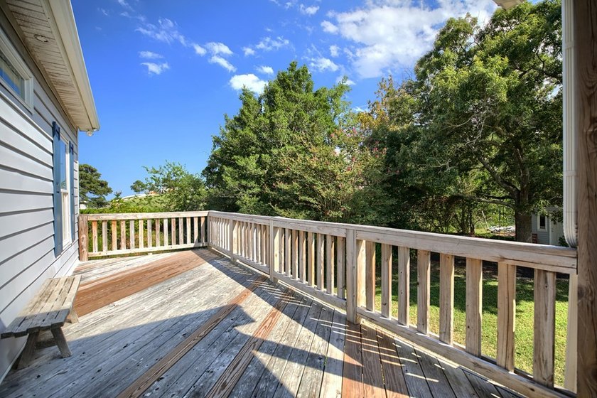 Some properties are about the house. This one is about the beach - photo 9