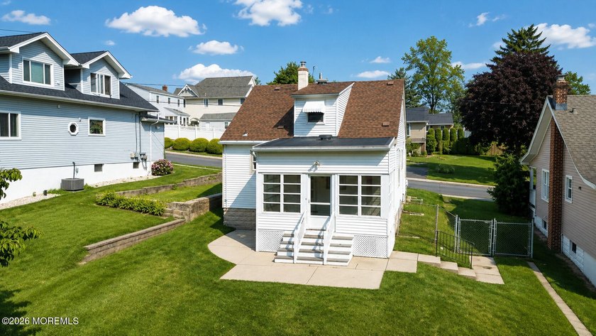 Welcome to 357 Portia Street. For the first time in its history - photo 33