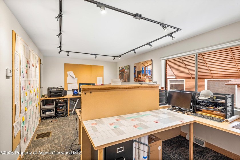 Own a rare standalone building in the heart of charming downtown - photo 15
