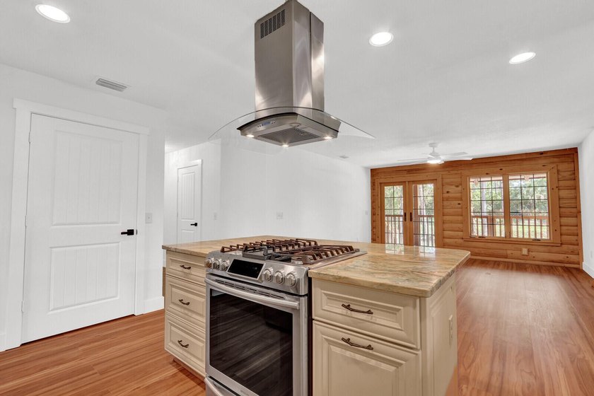 Stunning custom 4BR/3BA POOL home with 2-car garage and nearly 5 - photo 18