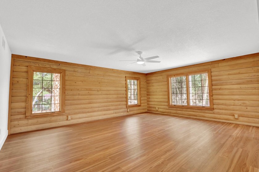 Stunning custom 4BR/3BA POOL home with 2-car garage and nearly 5 - photo 23