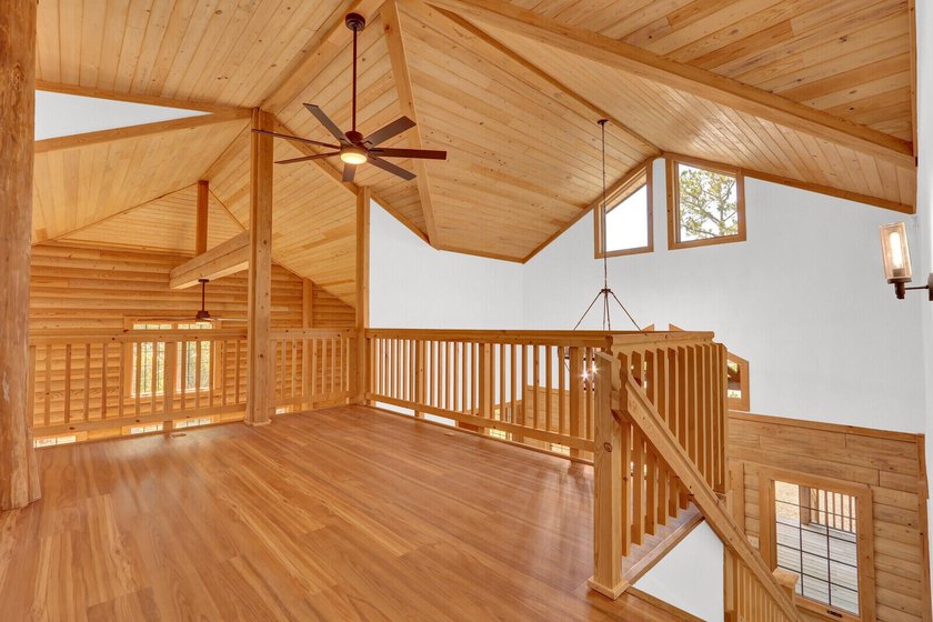 Stunning custom 4BR/3BA POOL home with 2-car garage and nearly 5 - photo 33
