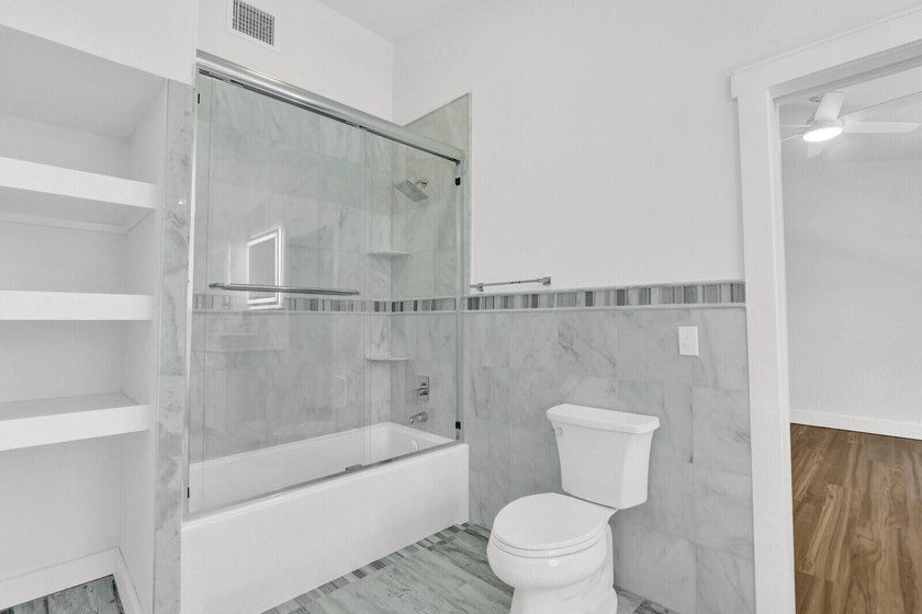 Stunning custom 4BR/3BA POOL home with 2-car garage and nearly 5 - photo 44