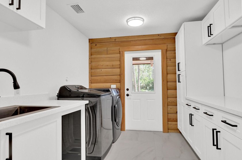 Stunning custom 4BR/3BA POOL home with 2-car garage and nearly 5 - photo 49