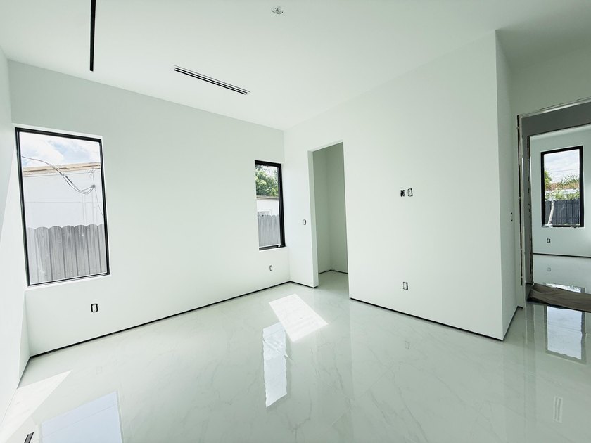 Brand New Contemporary Jewel in Olympia Heights of Miami. 4BD/3 - photo 29