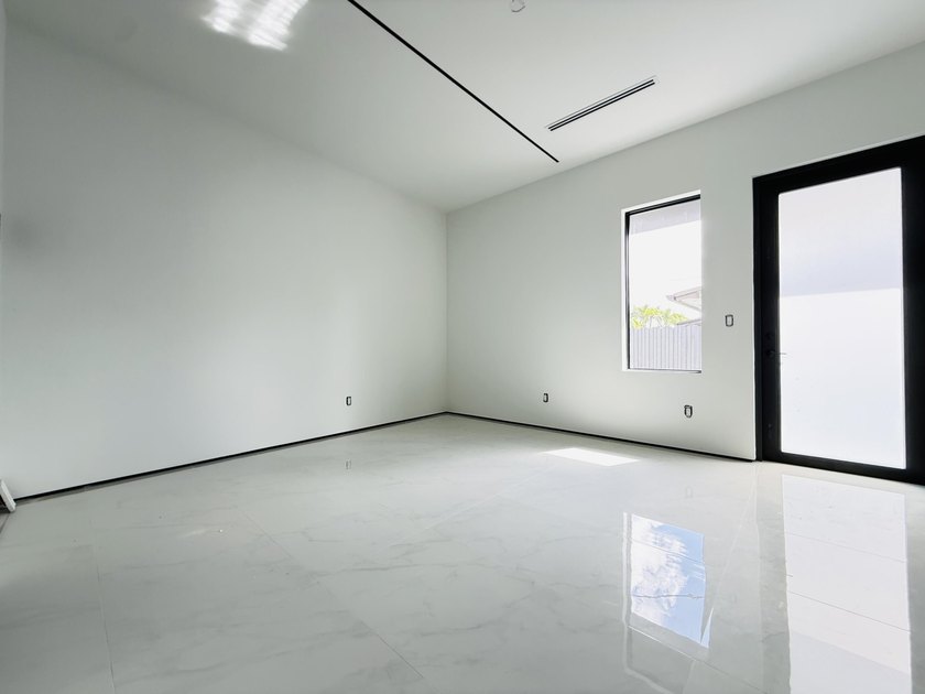 Brand New Contemporary Jewel in Olympia Heights of Miami. 4BD/3 - photo 32