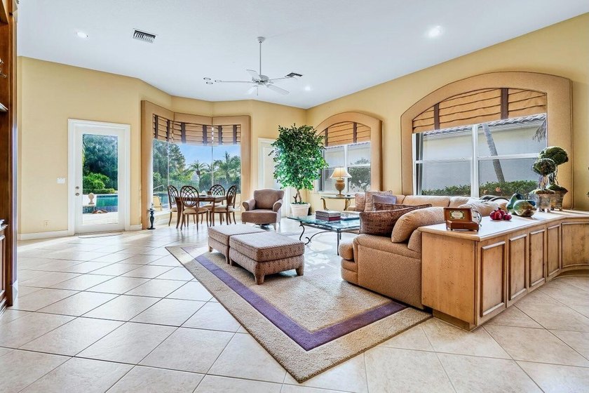 Own a piece of paradise in the ultra-exclusive Isles at Hunters - photo 10