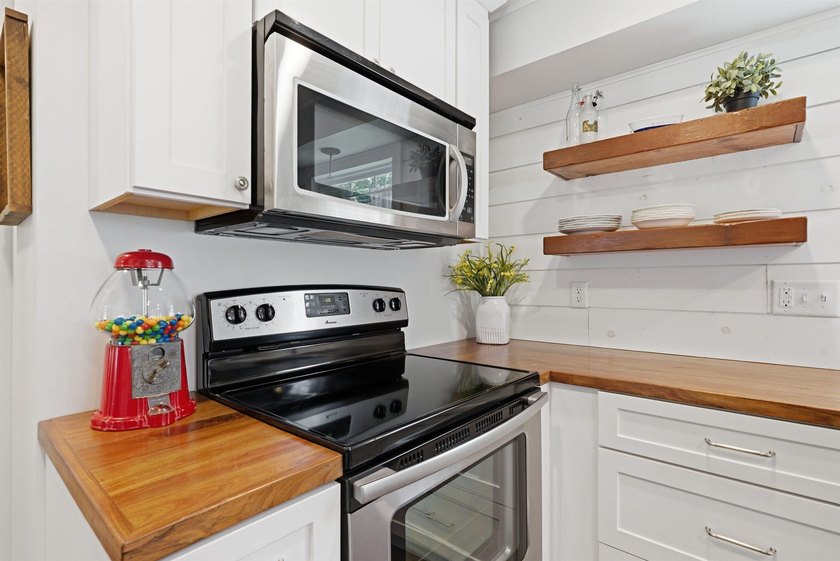 Step into the opportunity to own a beautifully restored classic - photo 16