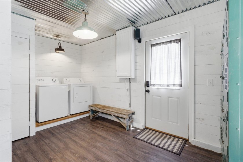 Step into the opportunity to own a beautifully restored classic - photo 23