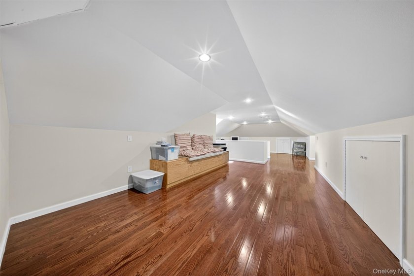 Amazing opportunity in the highly desirable Allenwood section of - photo 25