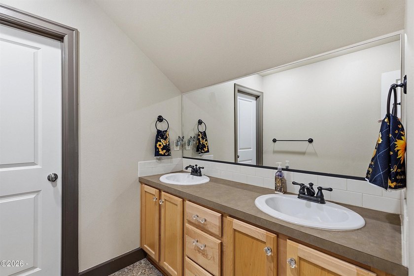 Situated within Lincoln City's expanding Lincoln Palisades - photo 28