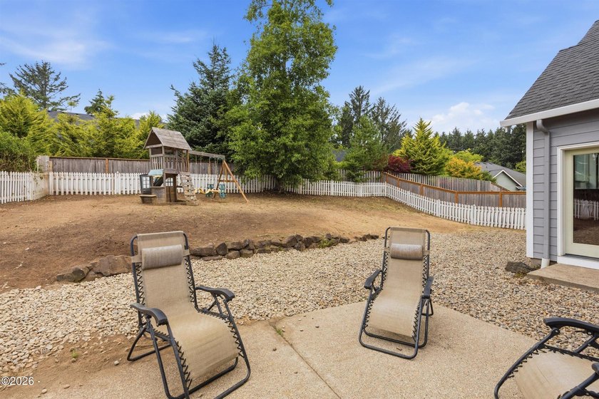 Situated within Lincoln City's expanding Lincoln Palisades - photo 32