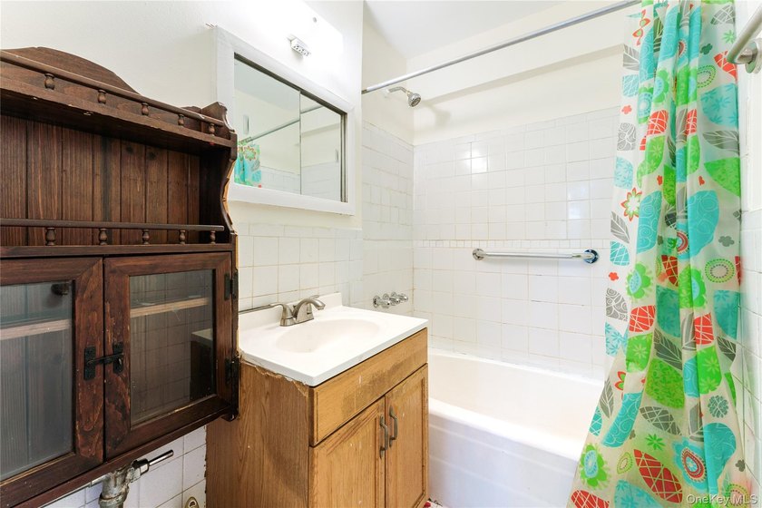 This Particular COOP Unit Is Conveniently Located In The Heart - photo 12