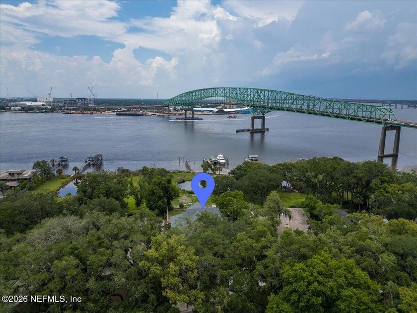 3845 Harbor Drive presents a rare waterfront offering where a - photo 11