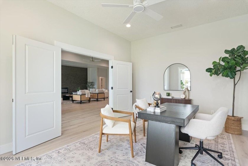3845 Harbor Drive presents a rare waterfront offering where a - photo 43