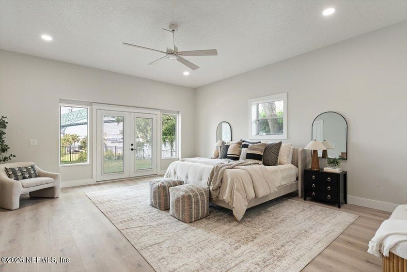 3845 Harbor Drive presents a rare waterfront offering where a - photo 47