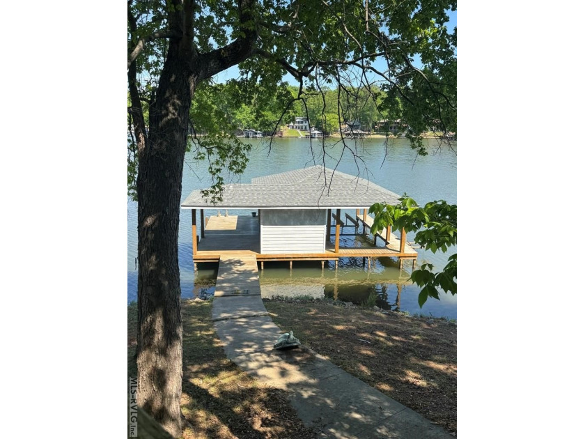 Location does matter! What a VIEW! This desirable POINT LOT - photo 57