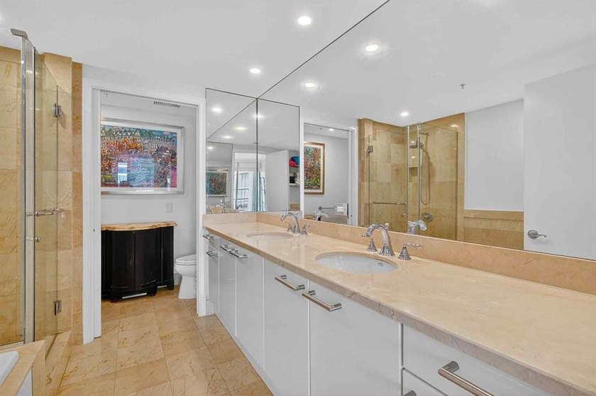 Fabulous 12th floor 1 bedroom 1.5 bath unit at Ritz-Carlton - photo 19