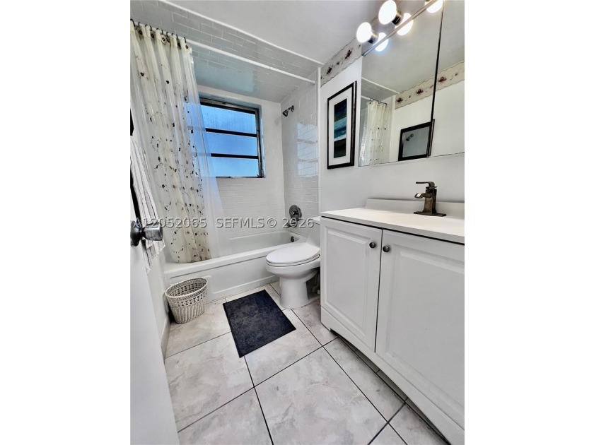 GREAT INVESTMENT OPPORTUNITY. Welcome to this bright and - photo 12