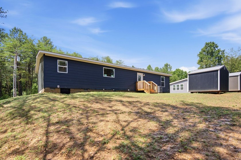 Brand new construction on nearly half an acre in Spring City - photo 44