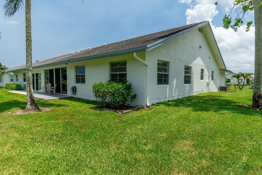 Welcome to this beautifully updated, fully furnished, turn-key - photo 29