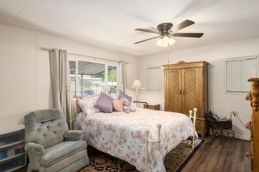 This mobile home is a must-see to experience the numerous - photo 23