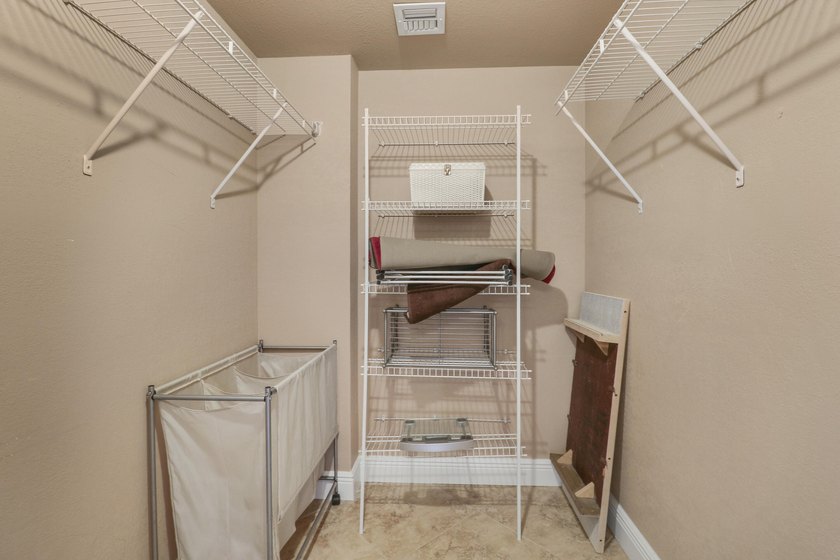 Welcome to one of North Palm Beach's premiere condo buildings - photo 28