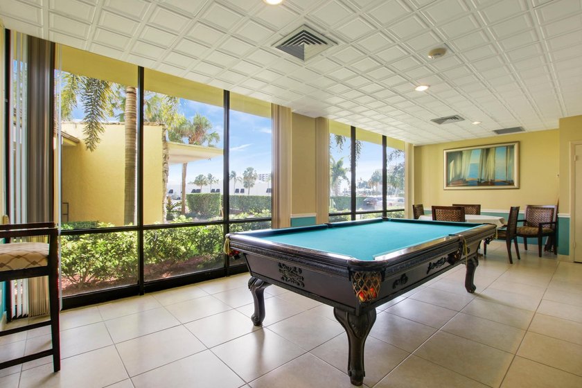 Welcome to one of North Palm Beach's premiere condo buildings - photo 39