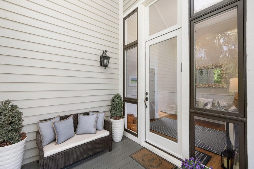 Quintessential beach house located just steps from Seabrook - photo 5
