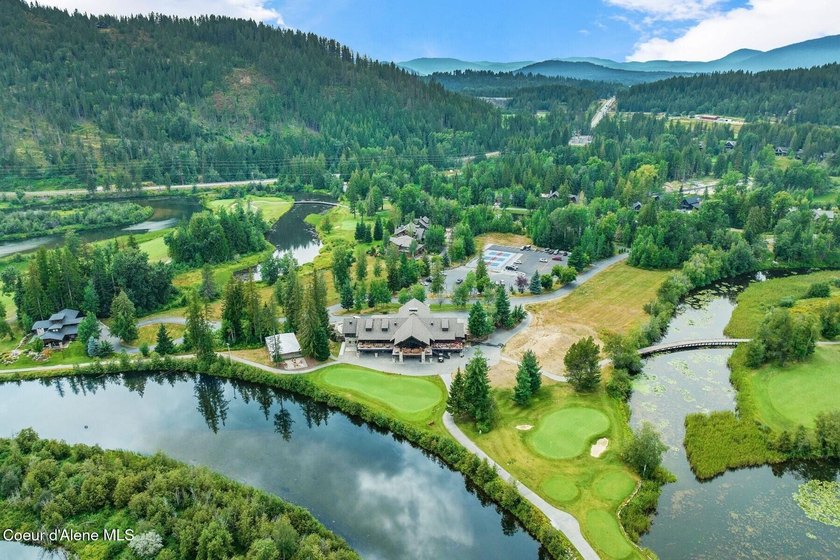 Elevated high above Lake Pend Oreille, this extraordinary - photo 12