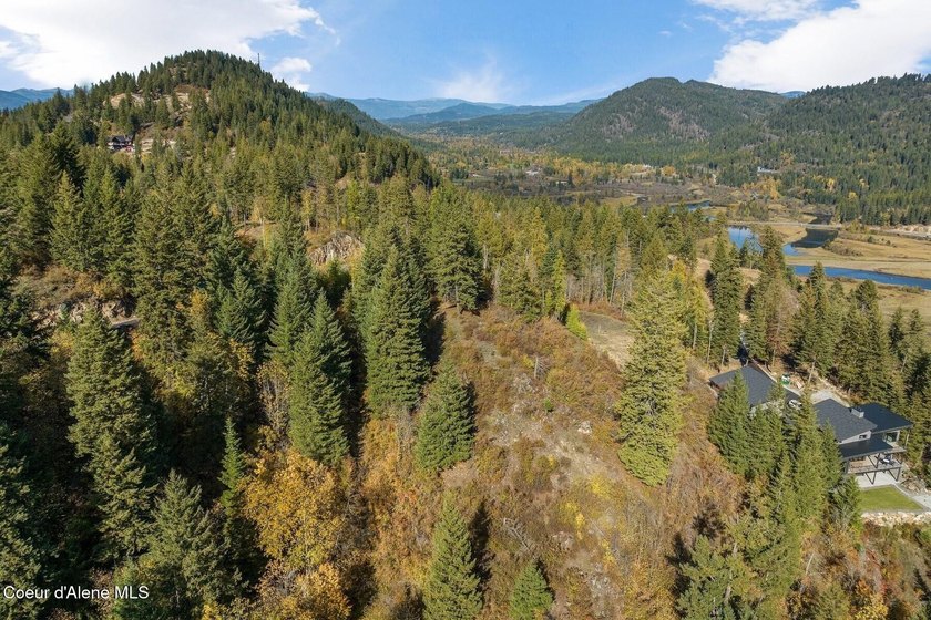 Elevated high above Lake Pend Oreille, this extraordinary - photo 18