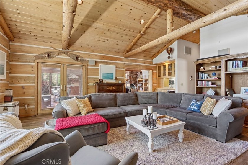 447 Cienega - photo 23
