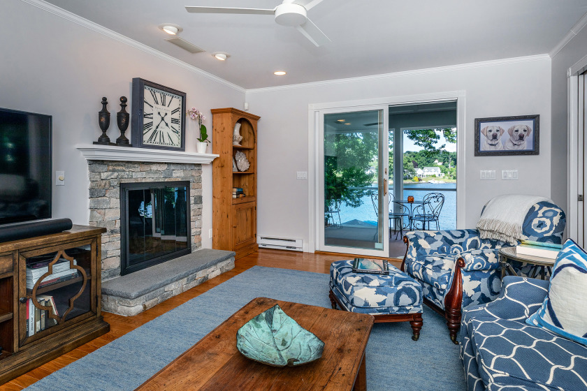 Exceptional, Move-in Ready Waterfront on Candlewood Lake - photo 11
