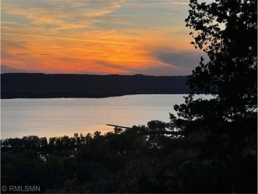 WOW! A rare 10 acre elevated wooded lot with 180 degree views of - photo 3