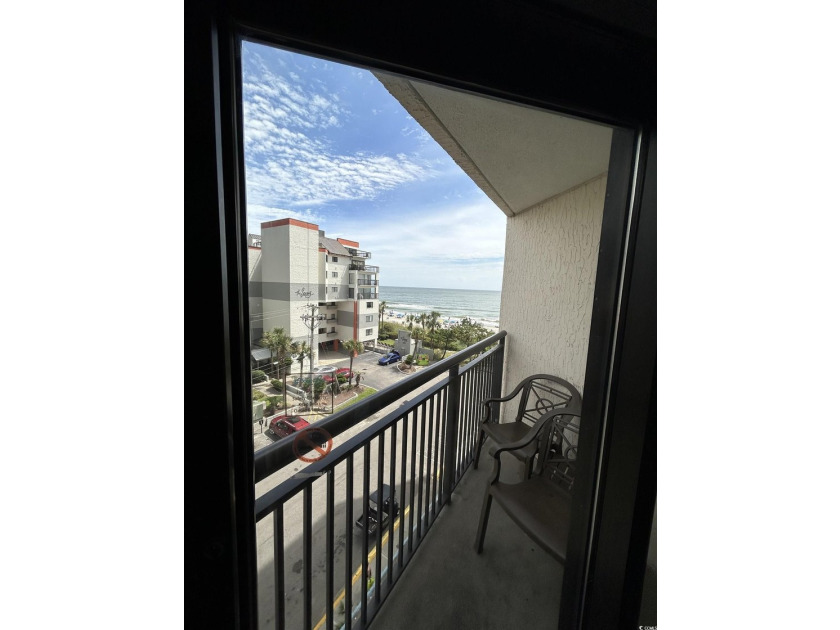 This large ocean view end unit with two balconies, two bedrooms - photo 10
