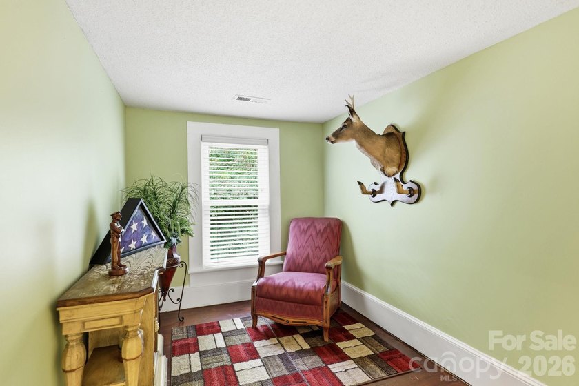 Enjoy lake living &amp; timeless character in The Sanctuary at - photo 22