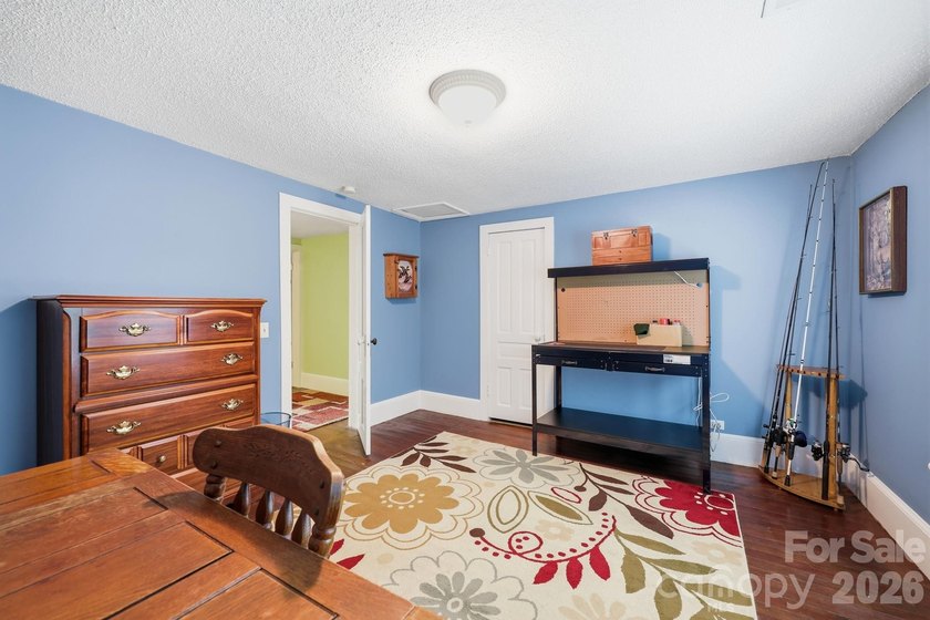 Enjoy lake living &amp; timeless character in The Sanctuary at - photo 27