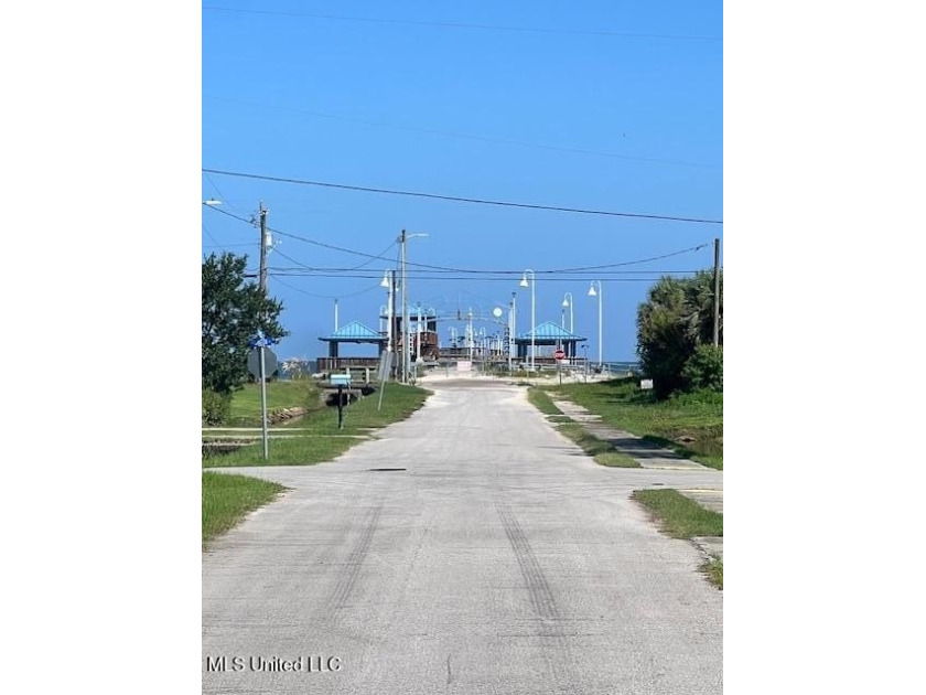 Discover Your Coastal Dream in Waveland Terrace! Don't miss this - photo 4
