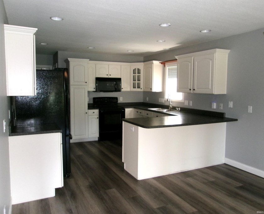 OPEN HOUSE THIS SUNDAY JULY 19 1-3. No more mowing or snow - photo 4