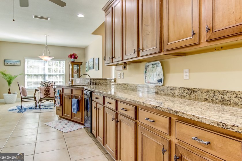 You will love this beautiful, low maintenance home in The - photo 25