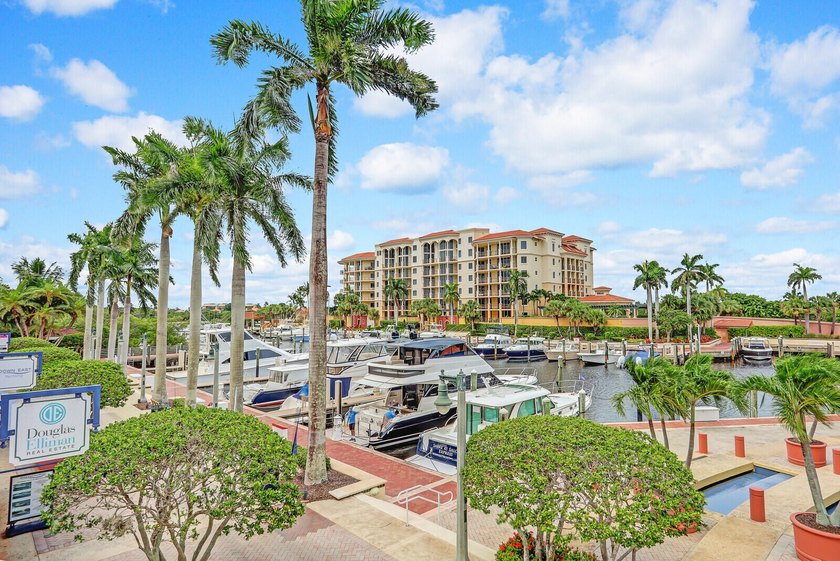 Slip 3 at the Jupiter Yacht Club Marina is a prime opportunity - photo 9