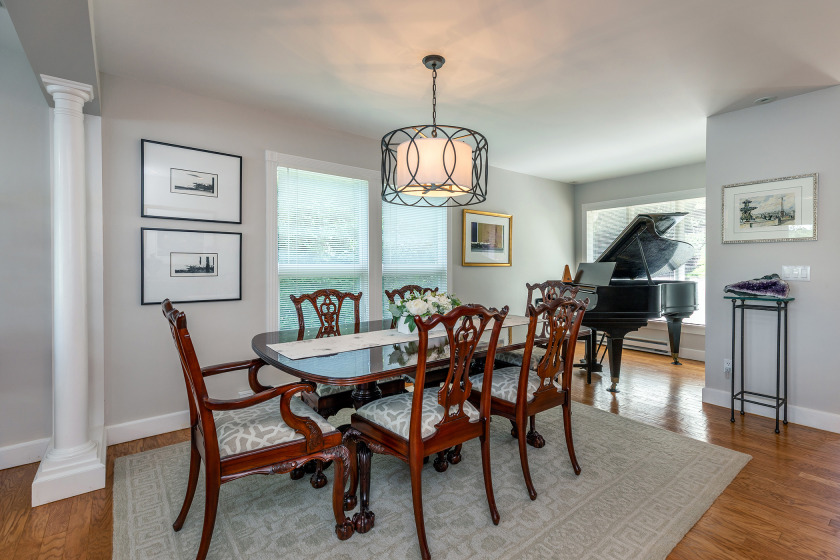 Exceptional, Move-in Ready Waterfront on Candlewood Lake - photo 8