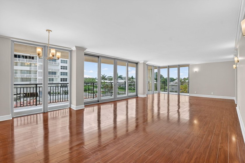 Best Value on the Beach! Rarely does a true beachfront residence - photo 5