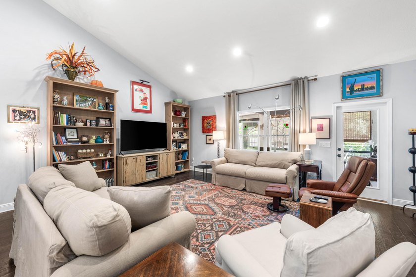 OWNED BY A CONTRACTOR WHO ADDED MANY UPGRADES. SINGLE LEVEL - photo 15