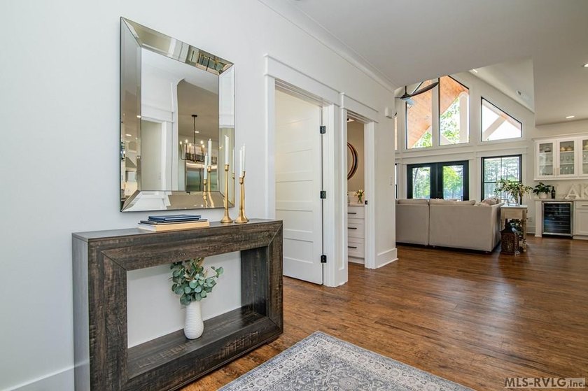 Luxury Lakefront Custom Home with dual living spaces Beautiful - photo 16