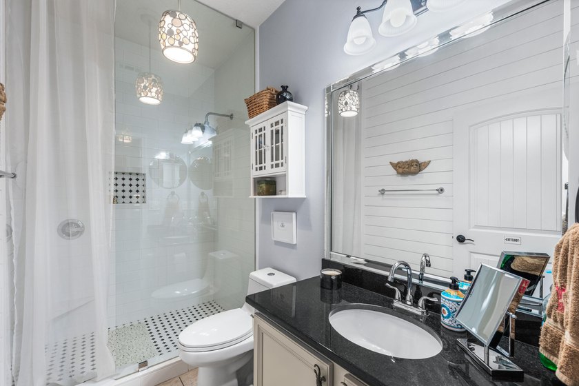 OWNED BY A CONTRACTOR WHO ADDED MANY UPGRADES. SINGLE LEVEL - photo 46