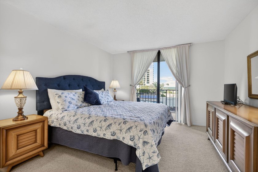 Turn this condo into your own coastal haven. This 2 bedroom / 2 - photo 11