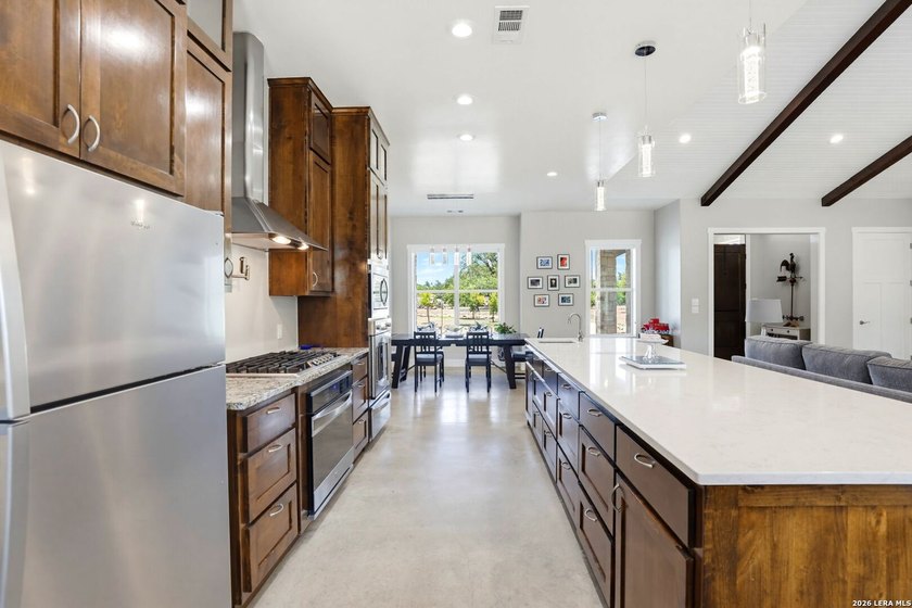 Your Hill Country Haven! Situated on 7.42 Acres of Countryside - photo 14