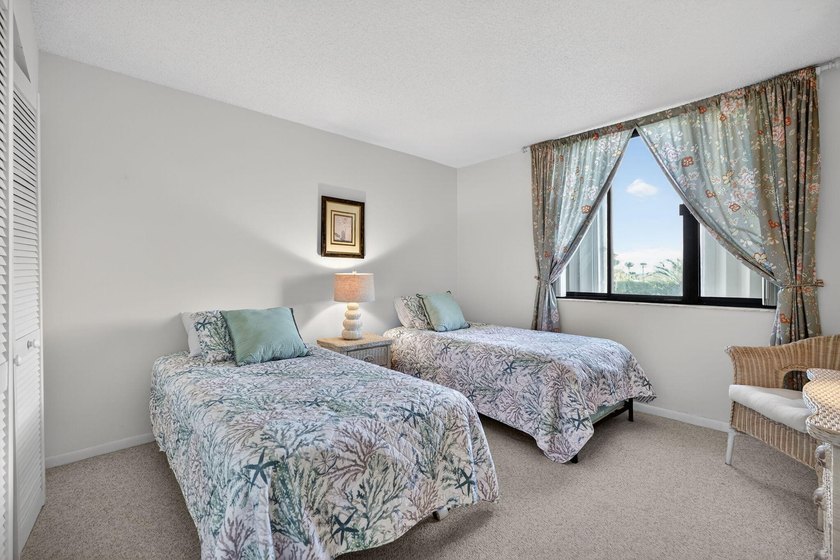 Turn this condo into your own coastal haven. This 2 bedroom / 2 - photo 15